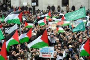 İsrail'in Gazze'deki saldırılarına protesto