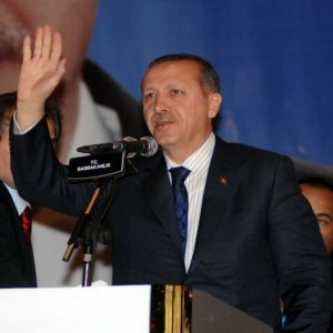 Erdoğan: Gözyaşlarında boğulacaklar