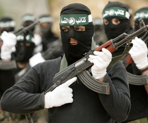 Hamas'tan 'asker' tehdidi