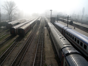 Hindistan'da tren kazası: 21 ölü