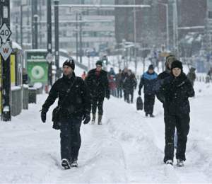 Olumsuz hava koşulları 4 can aldı