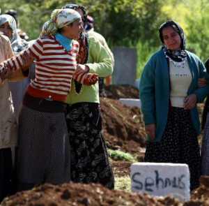 44 kişinin katillerinin yakınlarına lüks konut