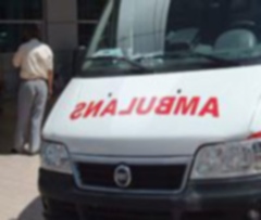 Ambulans devrildi: 2 ölü