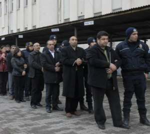 KCK operasyonunda 25 kişi adliyede