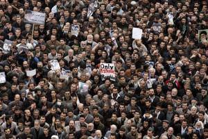 İran'da protestolar devam ediyor