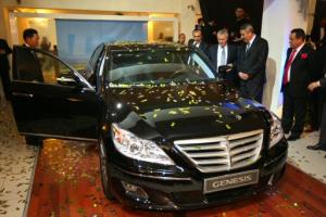 Hyundai'den yeni Genesis