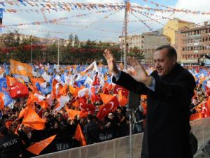 Yine Bekir Coşkun'a yüklendi