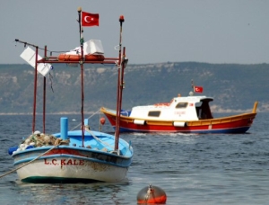 Türk balıkçılara taciz ateşi