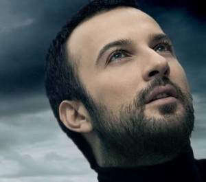 Tarkan'dan anlamlı destek