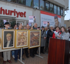 Sanatçılar Balbay'ın yazılarını okudu