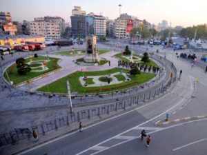 DİSK, Taksim'de kararlı