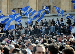 Muhalefet ve AB temsilcileri masaya oturdu