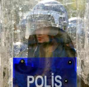 Polis olmak isteyenler, dikkat!