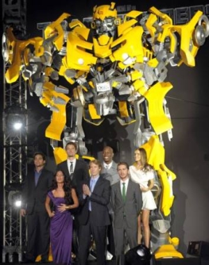 ''Transformers''ın devam filmi yarın vizyona girecek