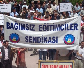 BES üyelerinden protesto