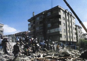 Deprem Fotoğrafları Sergisi açıldı