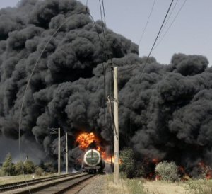 İki yük treni çarpıştı