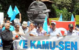 Türkiye Kamu-Sen'den protesto