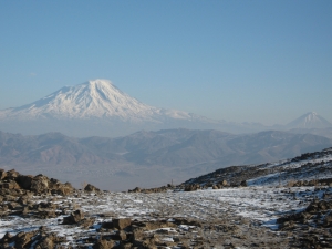 Palandöken'e kar yağdı