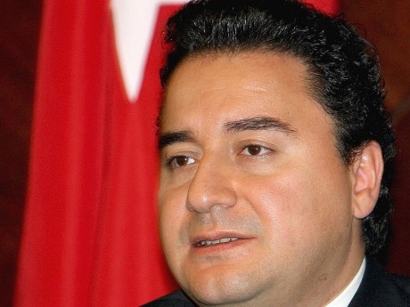 Babacan, Davos'a gitmiyor