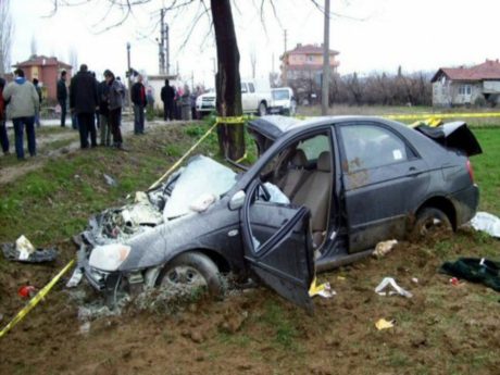 Trafik kazalarında 5 ölü, 42 yaralı