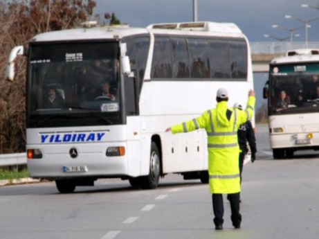 Aileler çocuklarını almaya devam ediyor