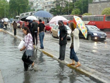 Bolu'da görüş mesafesi 30 metre