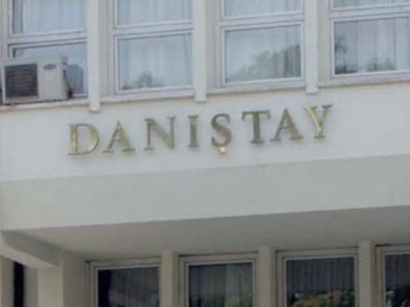 Sınavda türban Danıştay'da