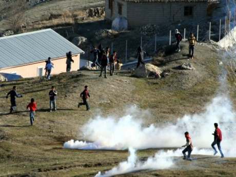 Cizre'de izinsiz gösteri (28.10.2010)