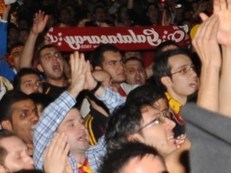 Sami Yen'de isyan!