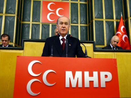 Bahçeli'den hükümete NATO tepkisi