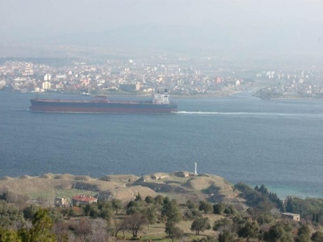 Çanakkale Boğazı'nda sis (05.11.2010)