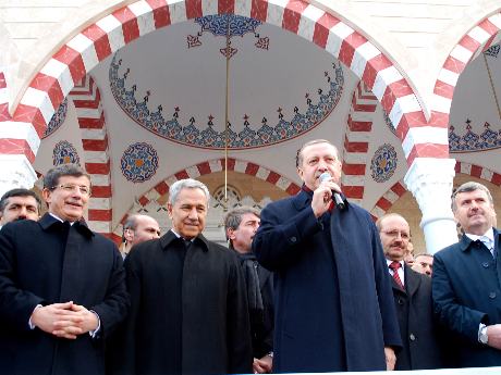 Erdoğan'a Konya'da protesto