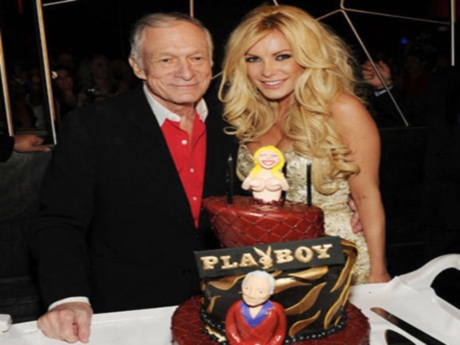 Hefner, 84 yaşında nişanlandı