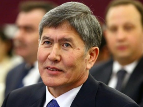 Atambayev ilk ziyaretini Rusya'ya yaptı