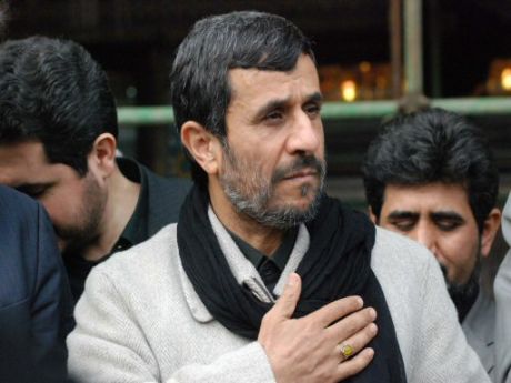 Ahmedinejad'dan açıklama