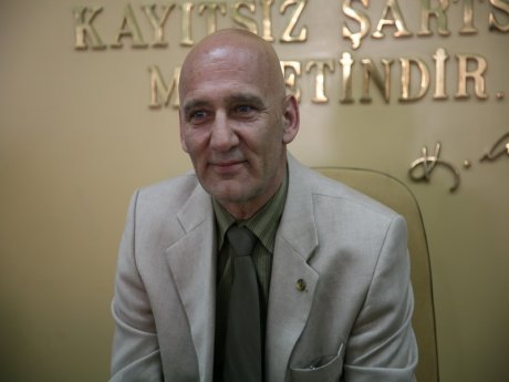 'Fabrikayı işçilerle verin'