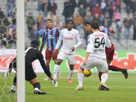 Trabzonspor: 3 - Manisaspor: 0