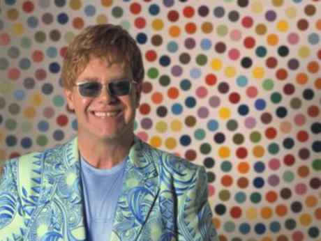 Elton John'a 'konseri iptal et' baskısı