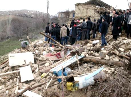 Yetkililer depremi yorumladı