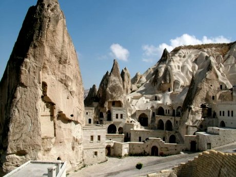 Kapadokya'nın en büyük peri bacası turizme açılıyor