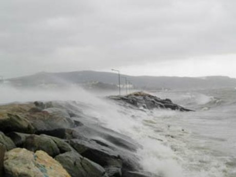 Marmara ve Ege'de kuvvetli fırtına