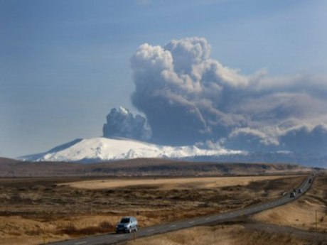 İrlanda'da uçuşlar normale döndü