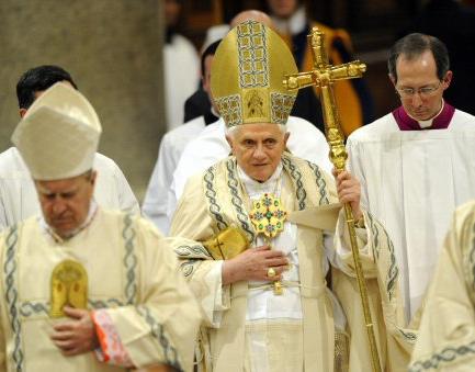 Papa hristiyanlığı canlandırmak için harekete geçti