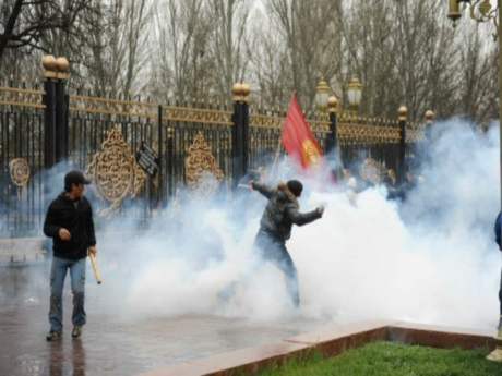 Devrik iktidarın üst düzey yöneticilerinin iadesi talep ediliyor