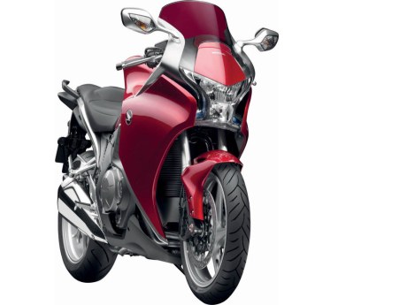 Yeni VFR1200F satışa sunuldu