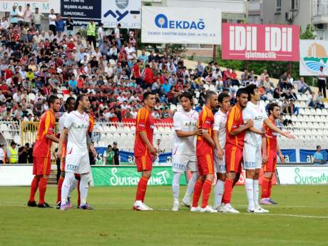 Antalyaspor:4 Kayserispor: 0