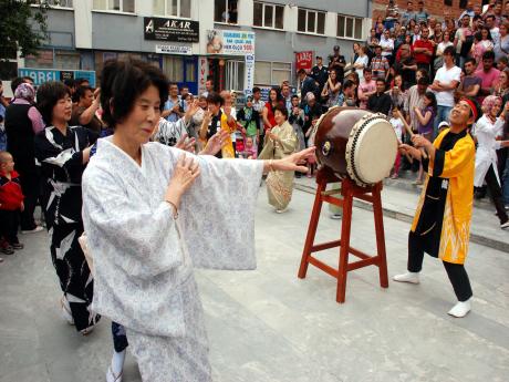 ''Görkemli Japon Kültürü: Güzellik, Ses ve Ruh''