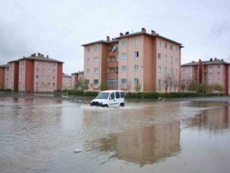 Hasar tespit çalışmaları başladı