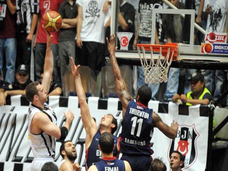 Efes Pilsen'de Repesa sesleri